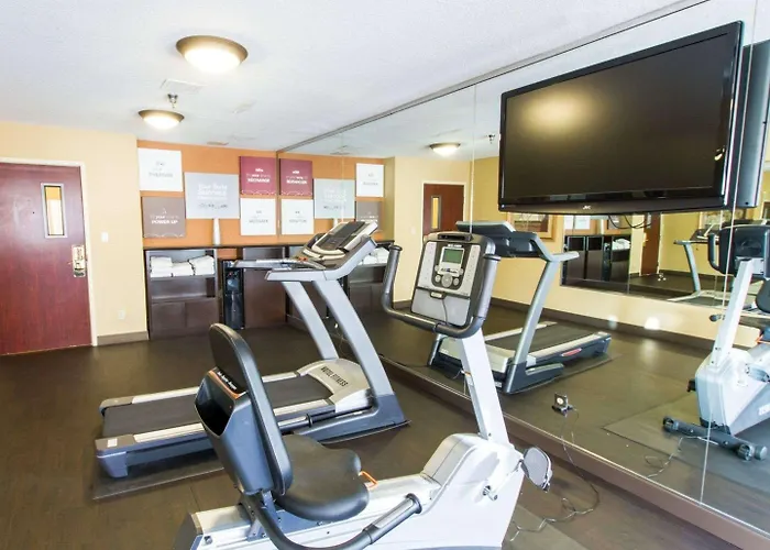 Hotel Spark By Hilton Phoenix Airport 3*