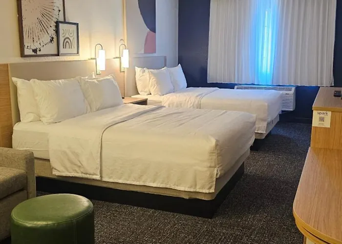 Spark By Hilton Phoenix Airport Hotel Tempe