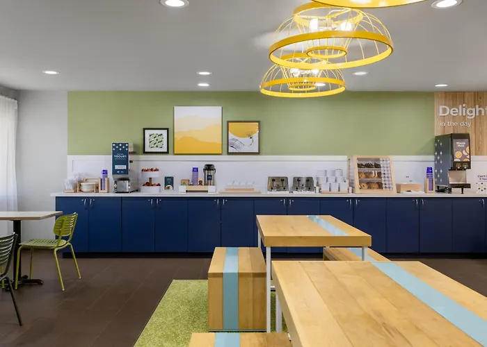 Spark By Hilton Phoenix Airport Hotel Tempe