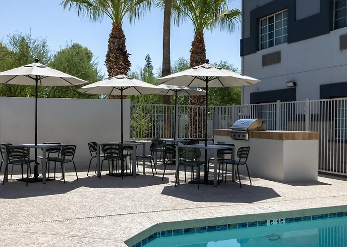 Spark By Hilton Phoenix Airport Tempe